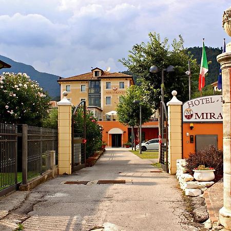 Hotel Miramonti Enoteca Pove del Grappa Екстер'єр фото