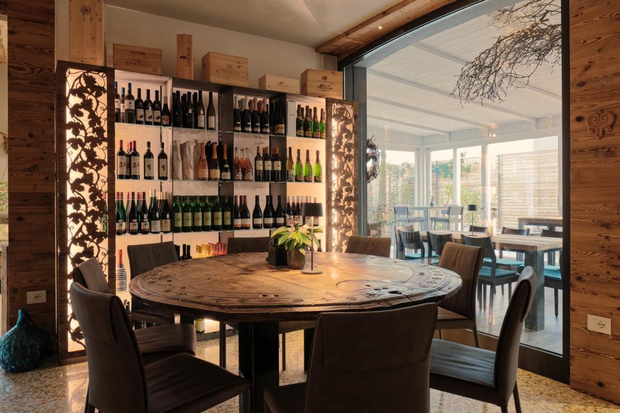 Hotel Miramonti Enoteca Pove del Grappa Екстер'єр фото