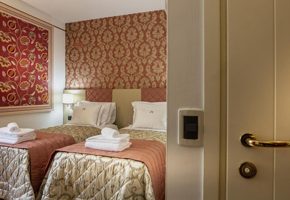 Hotel Miramonti Enoteca Pove del Grappa Екстер'єр фото