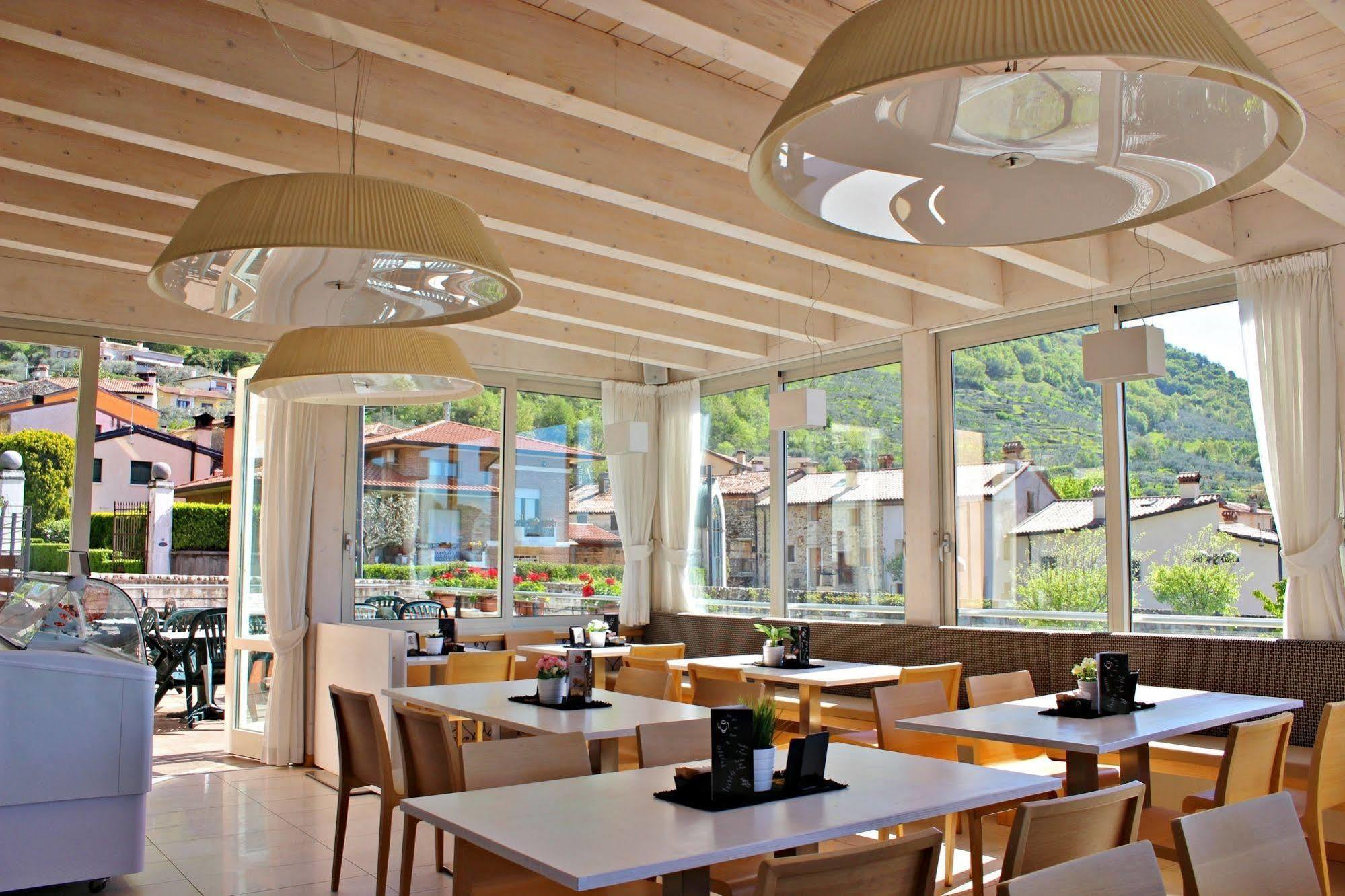 Hotel Miramonti Enoteca Pove del Grappa Екстер'єр фото