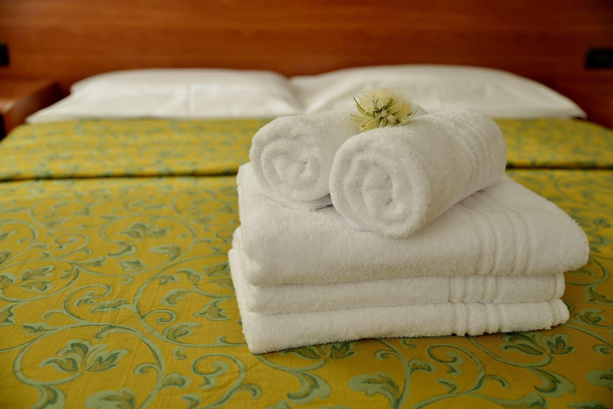 Hotel Miramonti Enoteca Pove del Grappa Екстер'єр фото