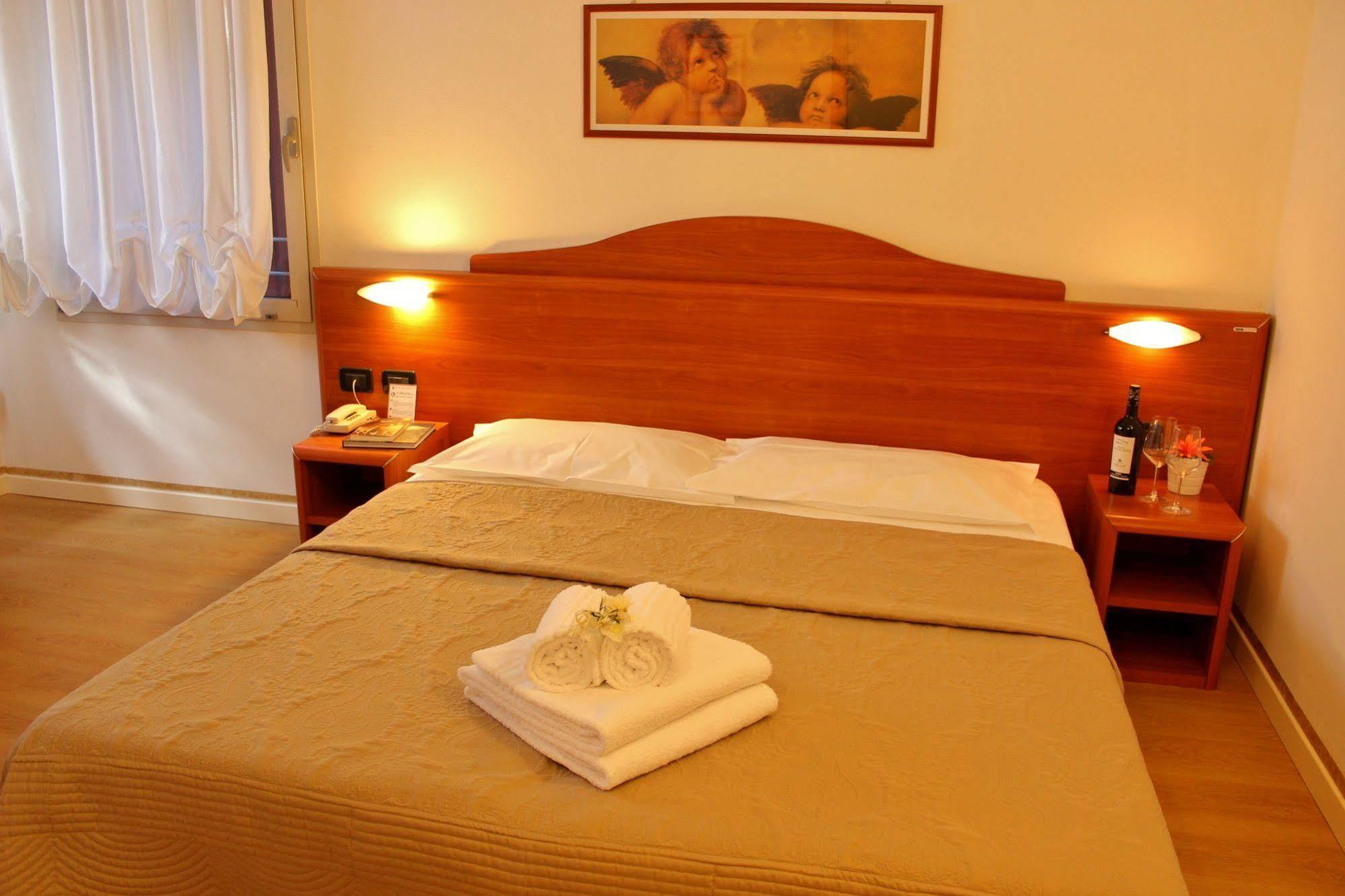 Hotel Miramonti Enoteca Pove del Grappa Екстер'єр фото